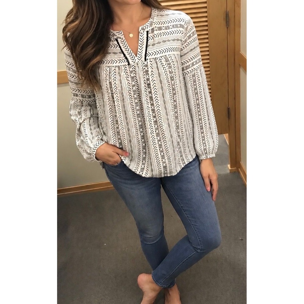 LOFT Black Ivory Mixed Geometric Print Split Neck Blouse Medium